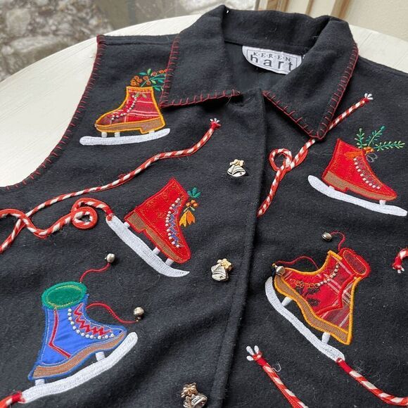 Keren Hart Embroidered Wool Vest Ice Skates Holiday Motif Size M Christmas - Picture 8 of 12